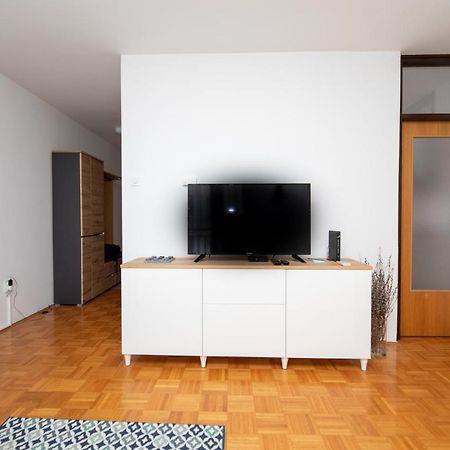 Iva Apartamento Zagreb Exterior foto